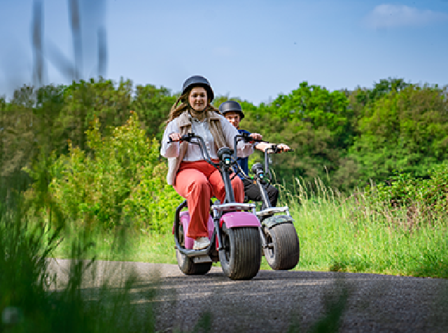 Legerjeep & E-Chopper toertocht